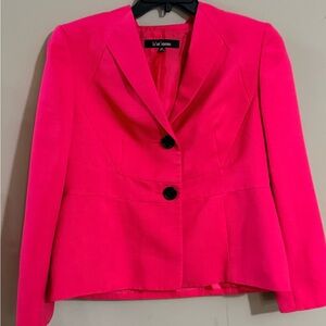Le Suit Vibrant Pink Blazer